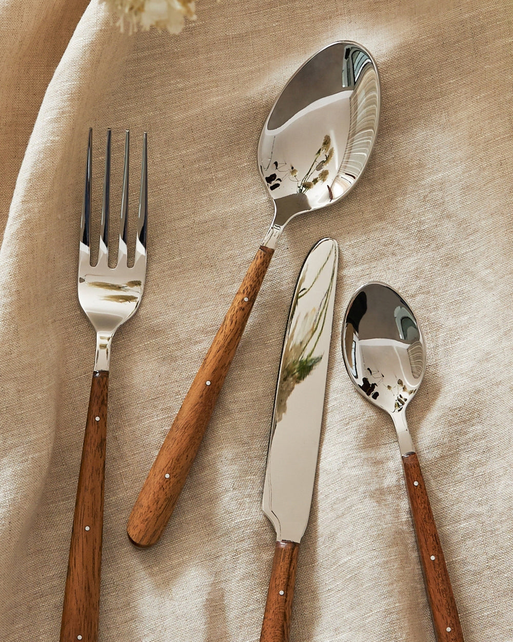 Nice cutlery clearance set