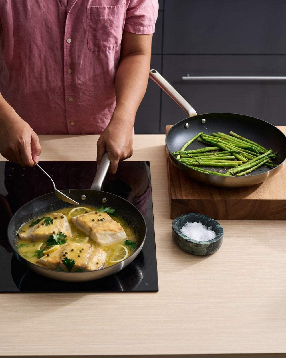 MAKO Genius 5-Ply 30cm Non-Stick Frying Pan CookDineHost - fish and asparagus cooking example