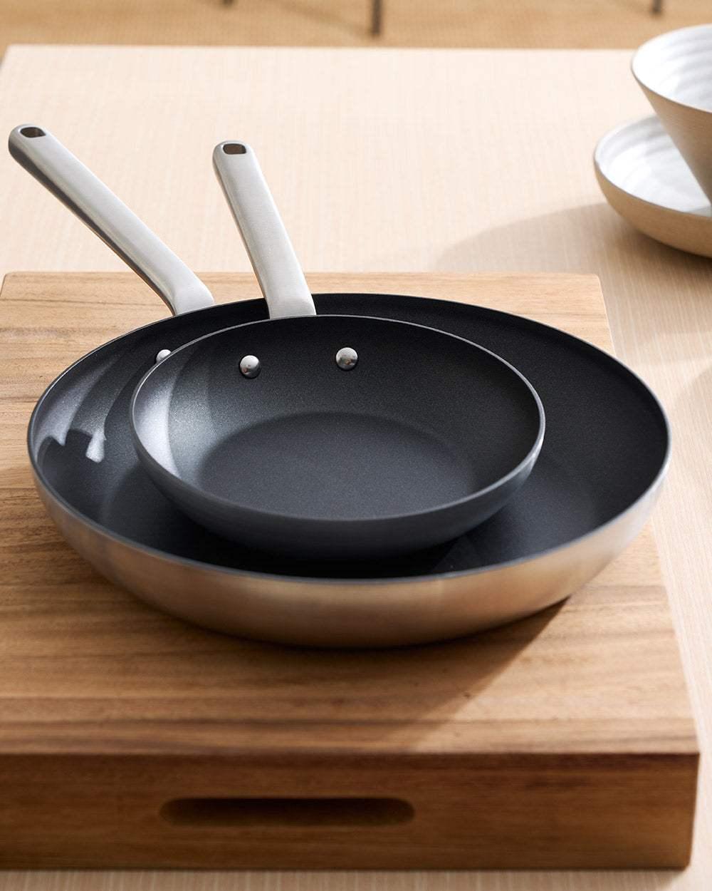 MAKO Genius Non-stick Frying Pan 4-piece Set Frying Pan by MAKO - only available at CookDineHost