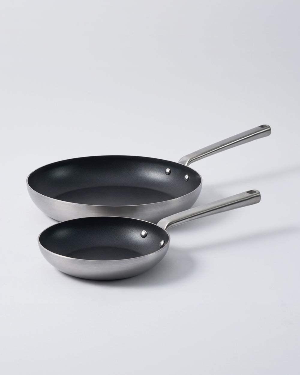 MAKO Non-Stick Collection (5 Piece Set) CookDineHost - frying pan duo side angle white background