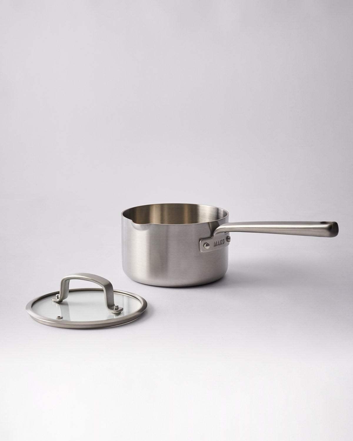 MAKO Genius 5-Ply Ultimate Set (6-piece) CookDineHost 16cm saucepan with lid side angle white background