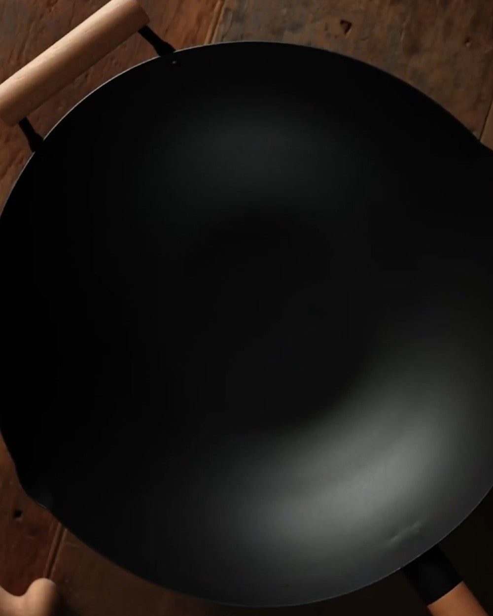 MAKO Black Steel 14 Wok Kit video demonstration features - CookDineHost