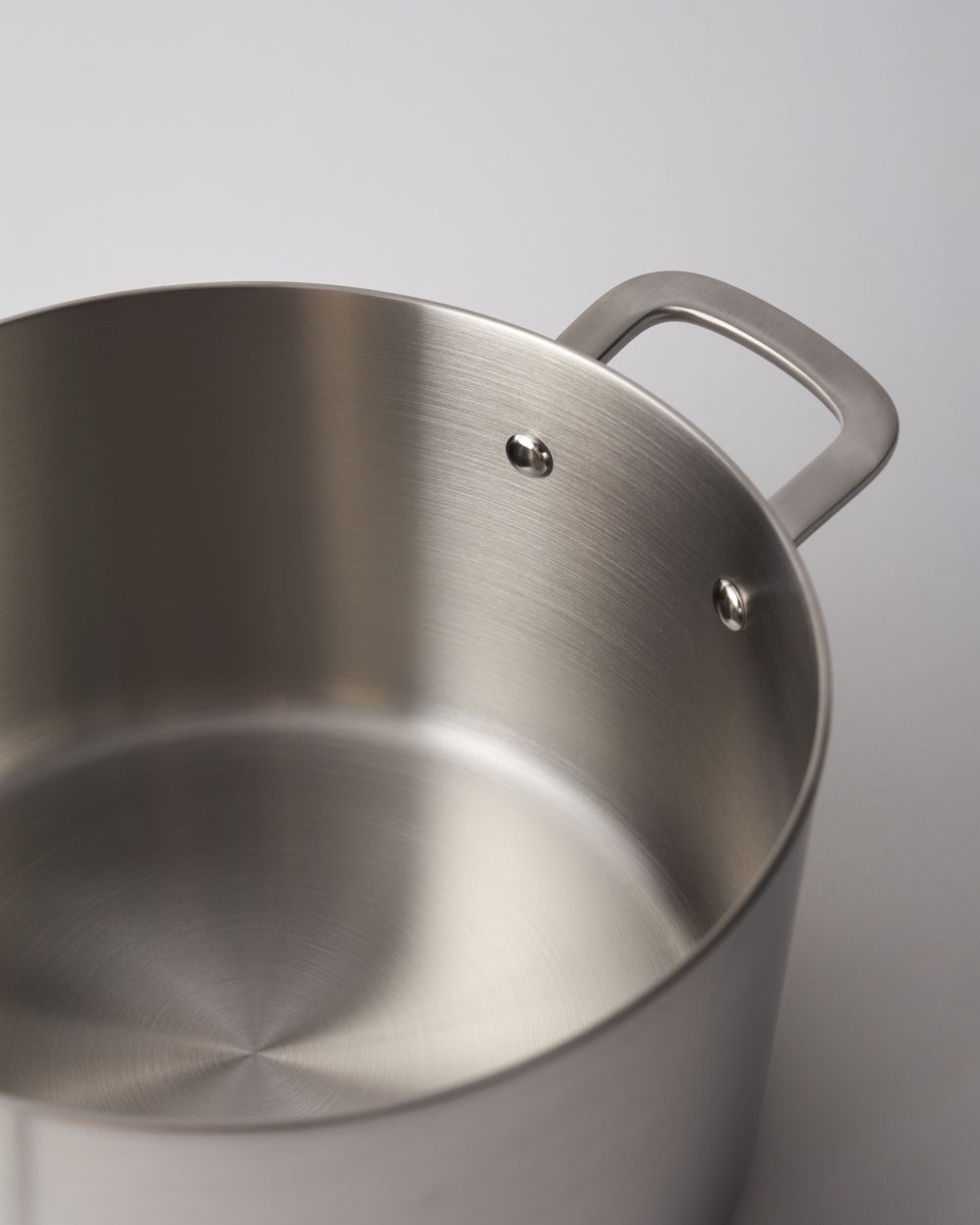Stainless Steel Big Stock Pot -Size From 30 to 55cm - China Cookware Set  and Stainless Steel Cookware price