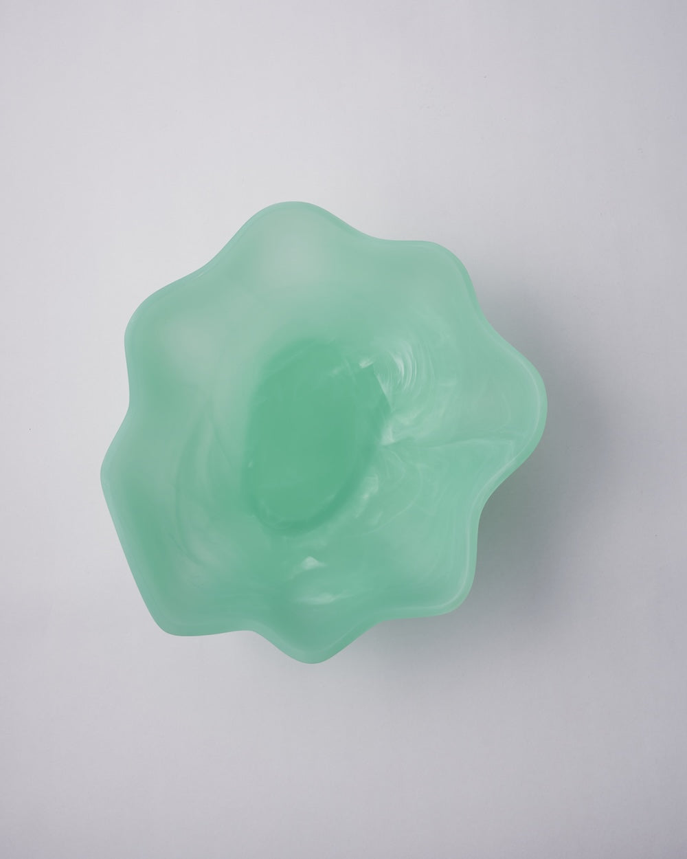 Maya Resin Footed Bowl - Mint - CookDineHost