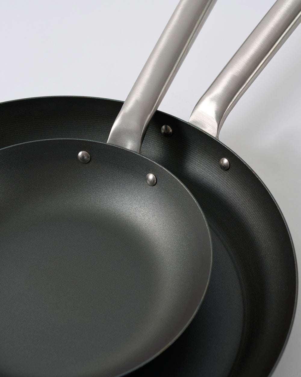 MAKO Black Steel 20cm & 31cm Frying Pan Set