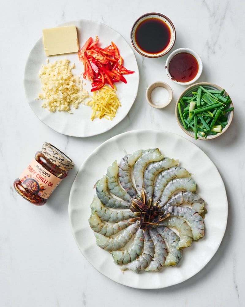 Ingredients required for chilli garlic prawns 