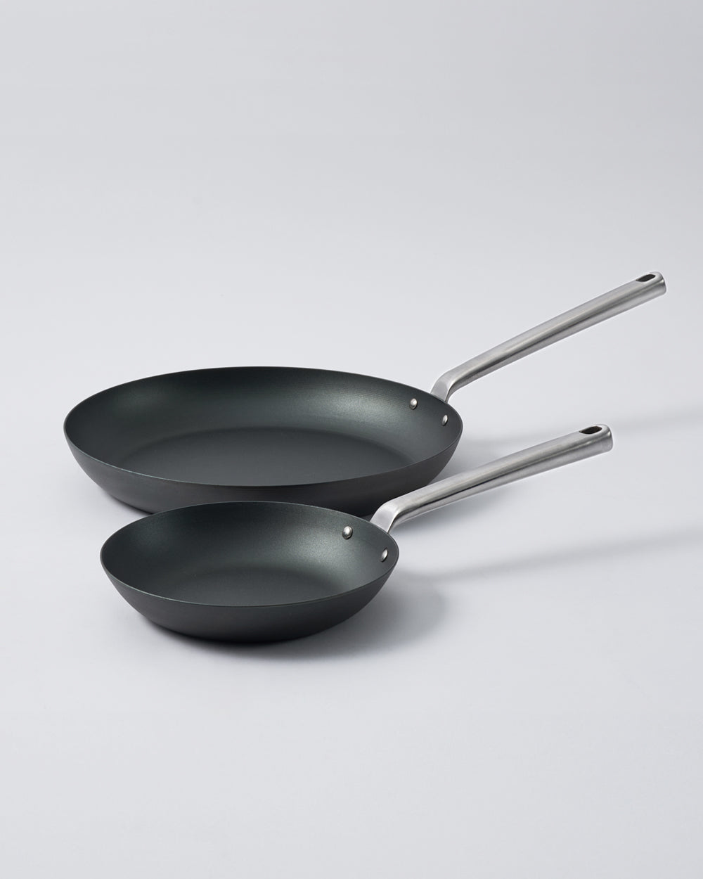 MAKO Black Steel 20cm & 31cm Frying Pan Set - CookDineHost