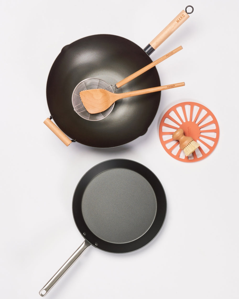 MAKO Black Steel 14 Wok and Steak Pan Set - CookDineHost